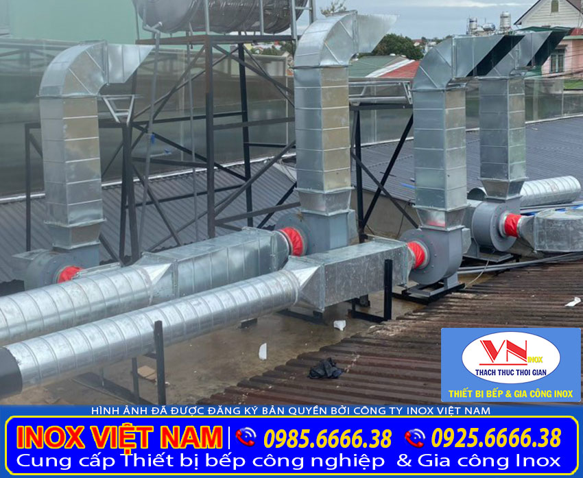 Inox Việt Nam là nơi cung cấp chụp hút khòi và đơn vị lắp đặt hệ thống hút mùi khói inox bếp nhà hàng uy tín tại TP HCM.