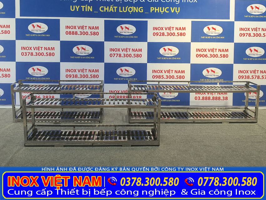 Bộ 3 sản phẩm Kệ Inox 2 Tầng Treo Tường Có Khay Hứng Nước KEI-12 tại Inox Việt Nam