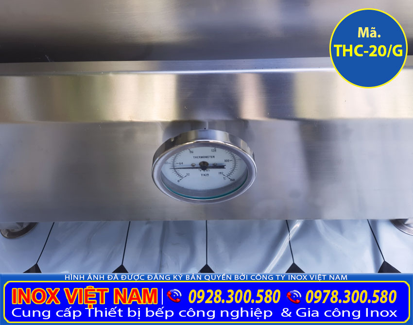 Chi tiết cận cảnh của đồng hồ tủ nấu cơm công nghiệp 20kg dùng gas.