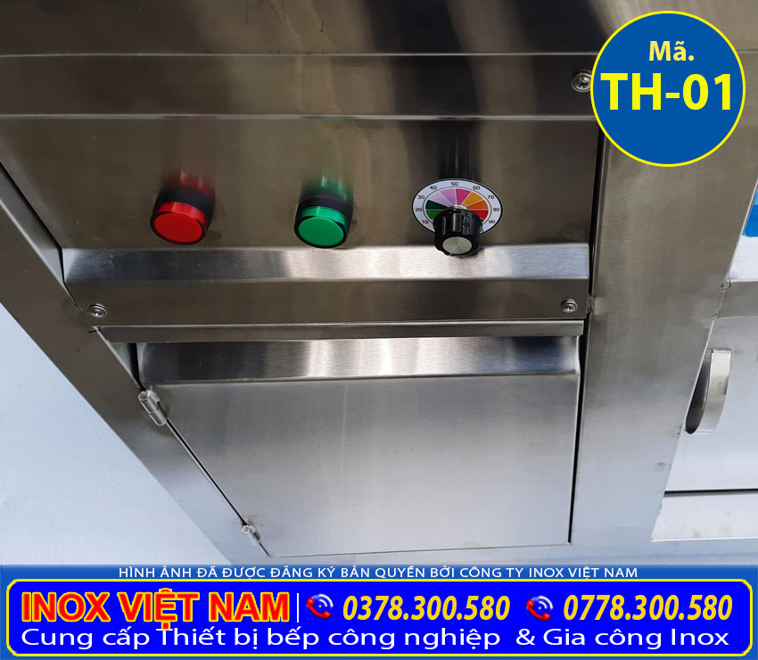 Tủ hâm giữ nóng thức ăn có 8 khay topping đựng thức ăn được thiết kế hộp điện an toàn khi sử dụng theo nhiệt độ mong muốn.