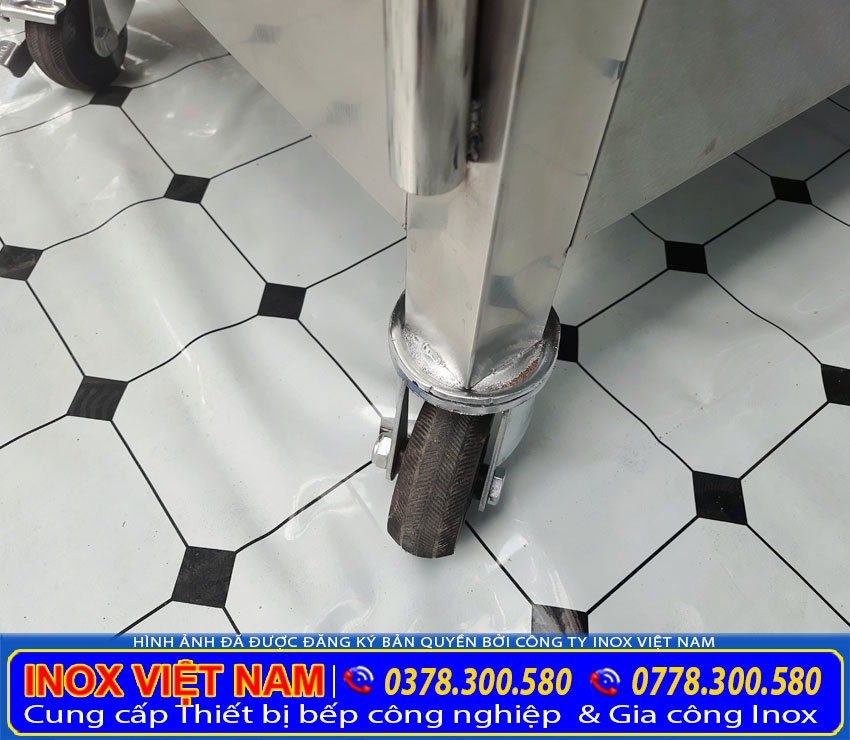 Địa chỉ bán bộ nồi nấu phở bằng điện giá tốt chung bệ giúp mọi nhà hàng quán ăn nấu nướng kinh doanh tốt hơn. Liên hệ Inox Việt Nam ngay